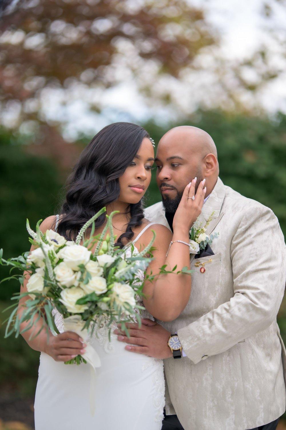 carousel-hero-element image-1